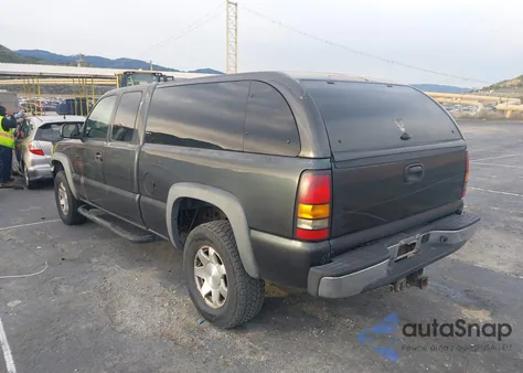 2004 GMC Sierra 1500 Sle z USA, uszkodzony, nr VIN 2GTEC19T841298775